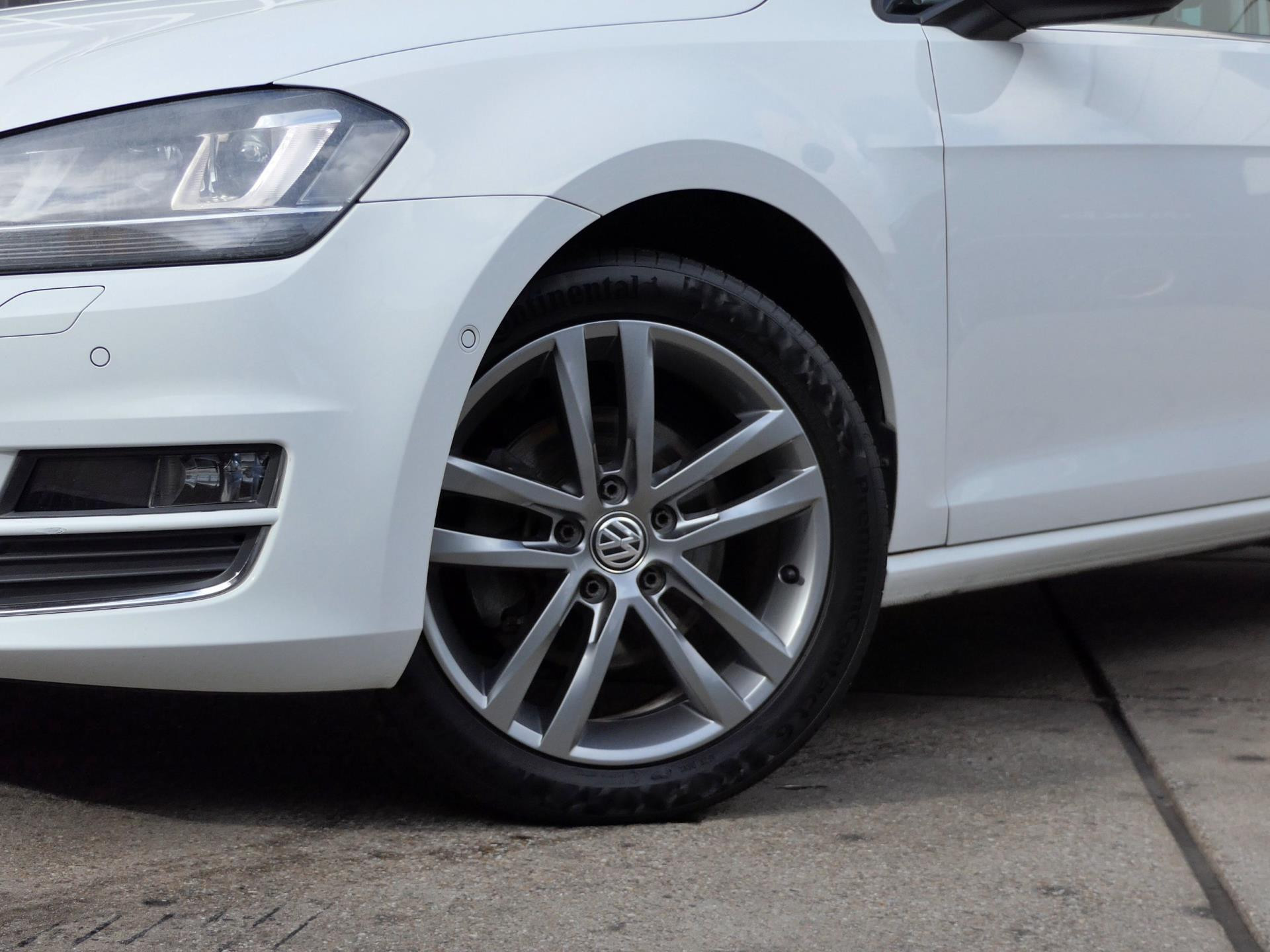 Volkswagen Golf Variant 1.4 TSI Highline 122PK | Xenon | Half leder/stof | Stoelverwarming 47546461-4.jpg | Autobedrijf van Wierick