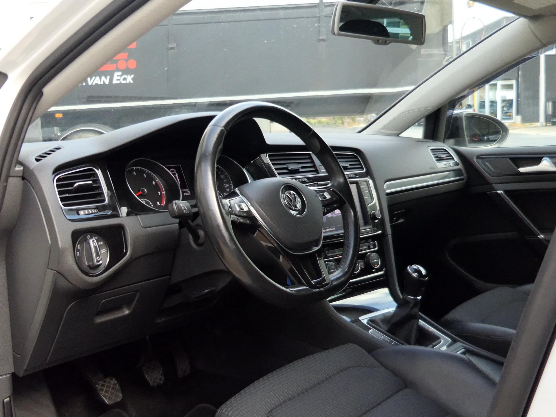 Volkswagen Golf Variant 1.4 TSI Highline 122PK | Xenon | Half leder/stof | Stoelverwarming 47546461-6.jpg | Autobedrijf van Wierick