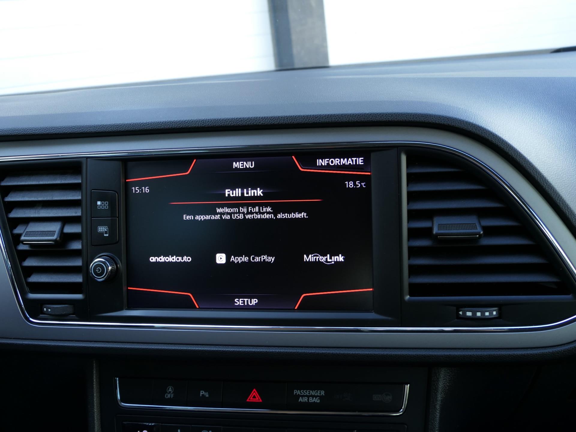 SEAT Leon ST 1.0 EcoTSI Style Business Intense Automaat 116PK | Apple Carplay | Cruise | Stoelverwarming 47813343-12.jpg | Autobedrijf van Wierick