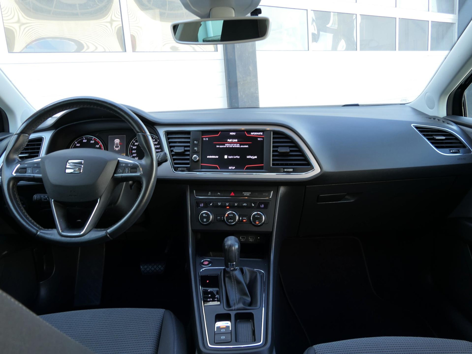 SEAT Leon ST 1.0 EcoTSI Style Business Intense Automaat 116PK | Apple Carplay | Cruise | Stoelverwarming 47813343-8.jpg | Autobedrijf van Wierick