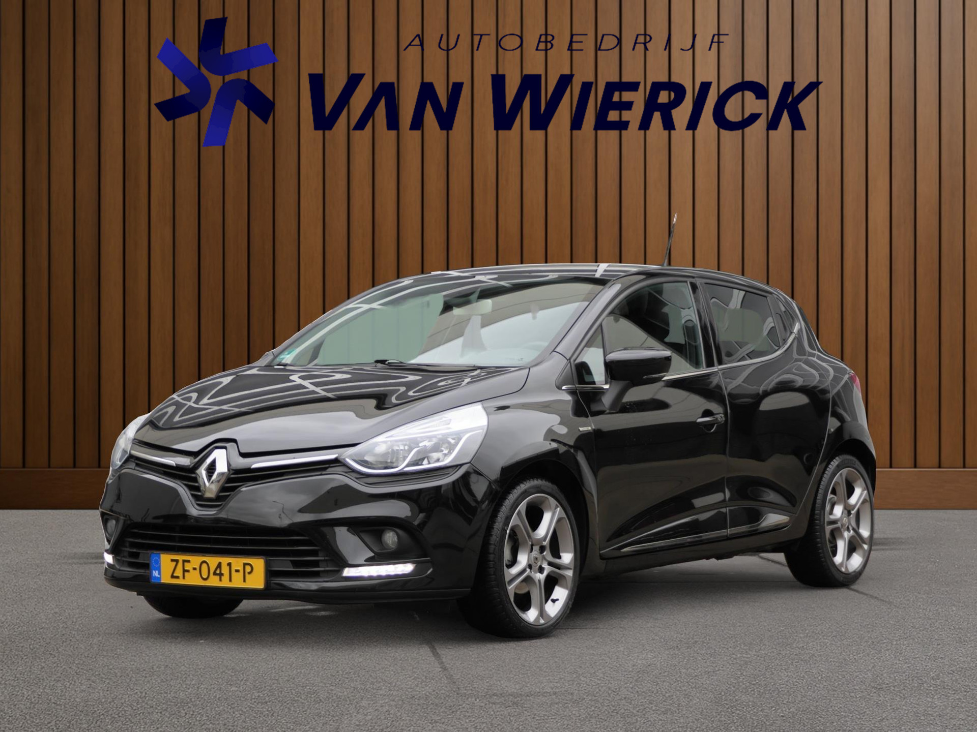 Renault Clio 0.9 TCe Limited | Cruise | Navi | 17 Inch | Nette Staat 48127056-0.jpg | Autobedrijf van Wierick