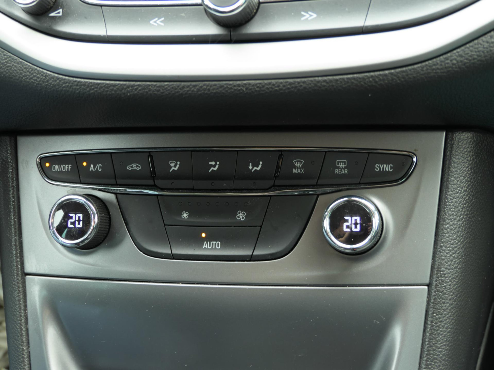 Opel Astra Sports Tourer 1.0 Online Edition 105PK | Afneembare Trekhaak | Cruise | Navi | 1e Eigenaar 48155924-12.jpg | Autobedrijf van Wierick