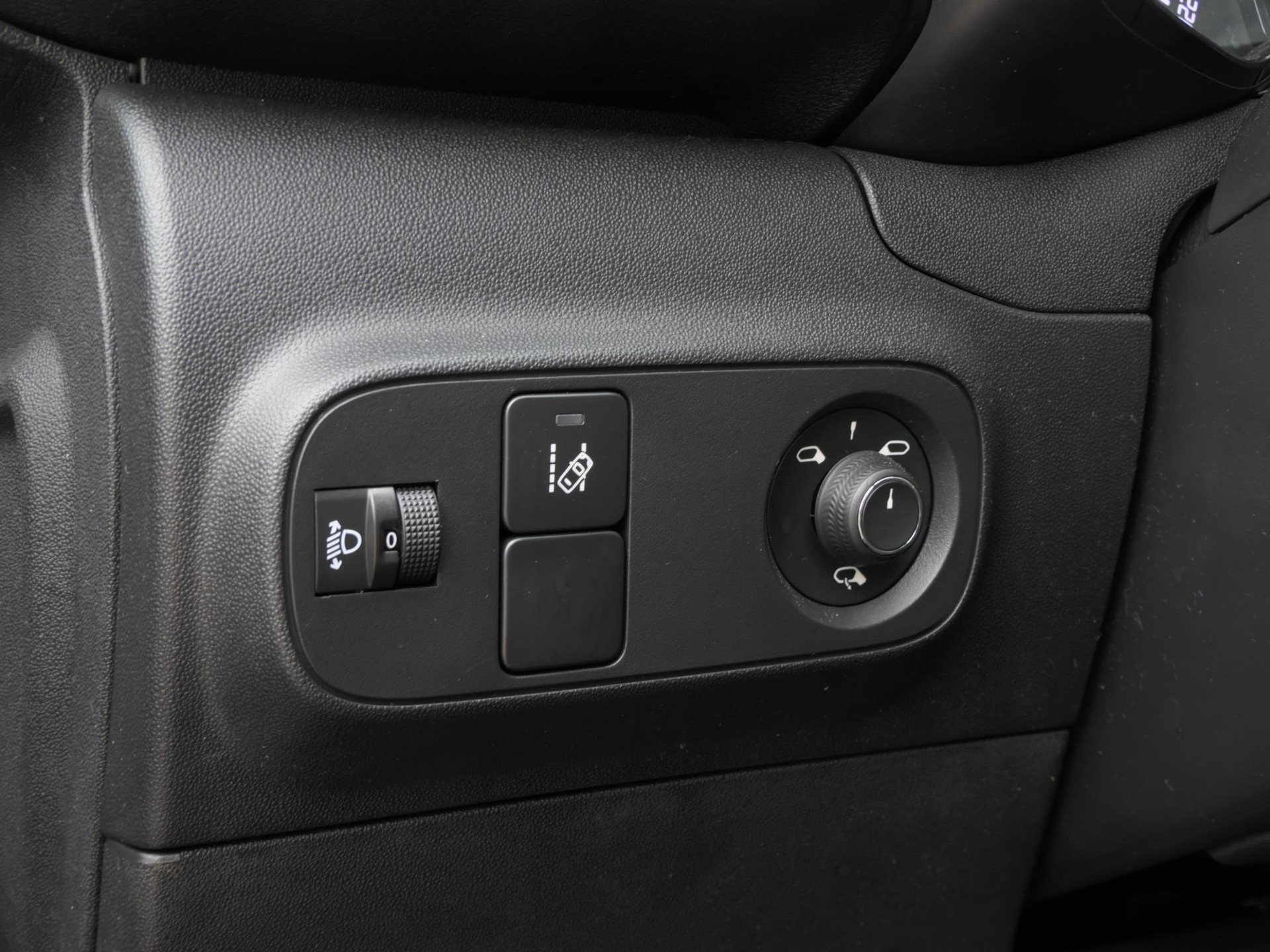 Citroën C3 1.2 PureTech S&S Feel Edition | Cruise | Apple Carplay | Navi | Clima 48194895-15.jpg | Autobedrijf van Wierick