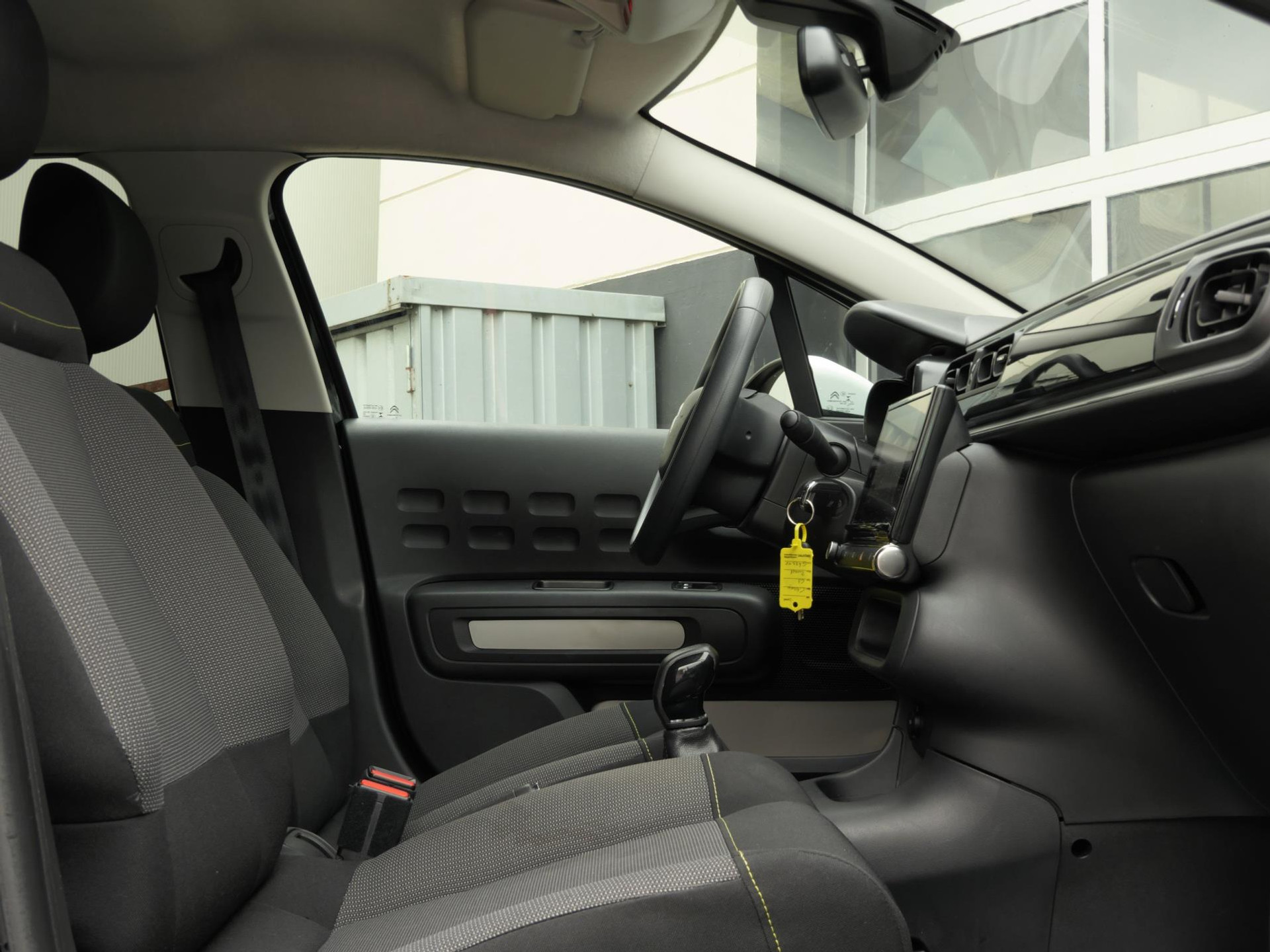 Citroën C3 1.2 PureTech S&S Feel Edition | Cruise | Apple Carplay | Navi | Clima 48194895-9.jpg | Autobedrijf van Wierick