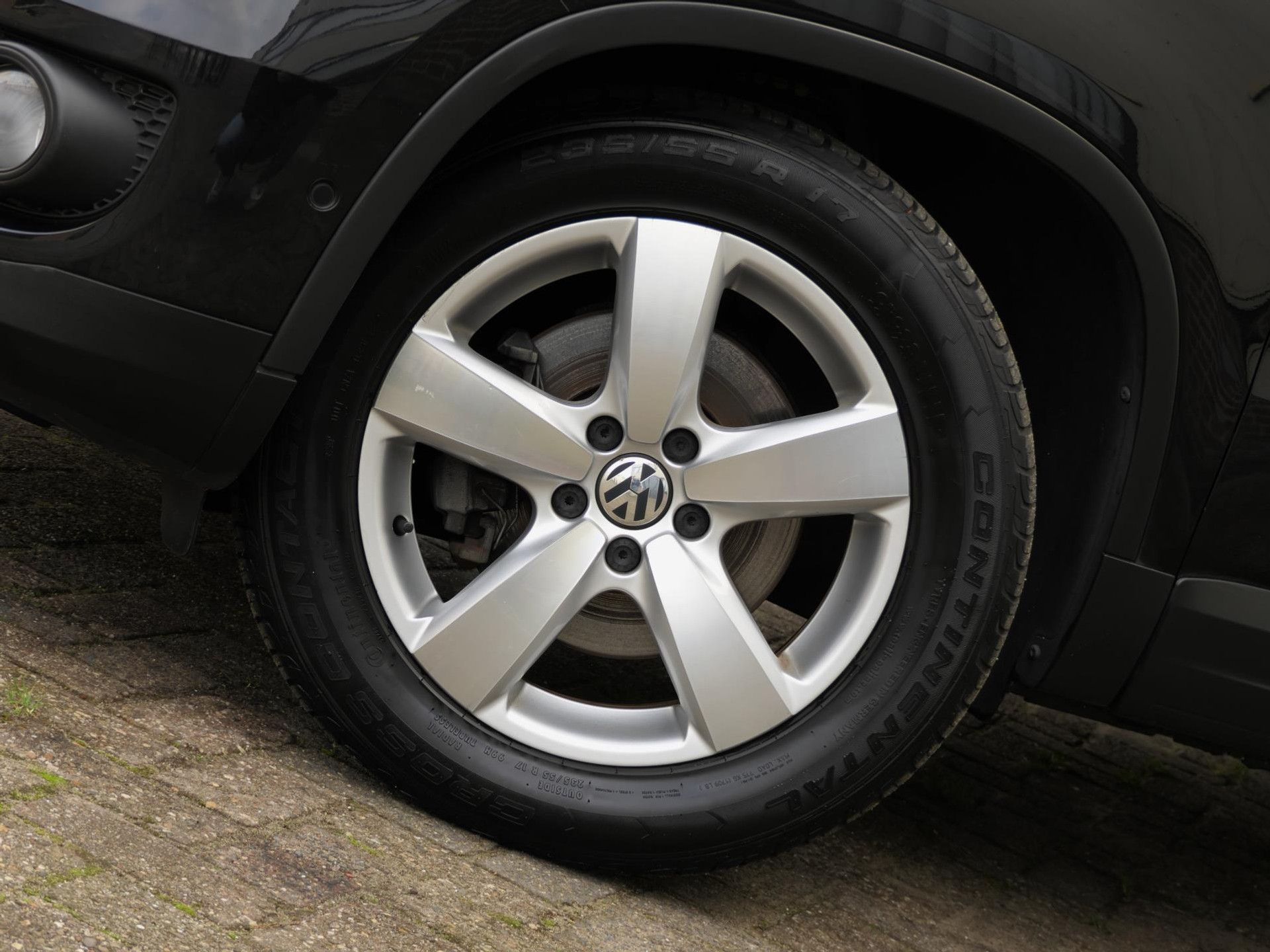 Volkswagen Tiguan 1.4 TSI Comfort&Design Edition | Trekhaak | Kantel/schuif Dak | Cruise 48477593-4.jpg | Autobedrijf van Wierick