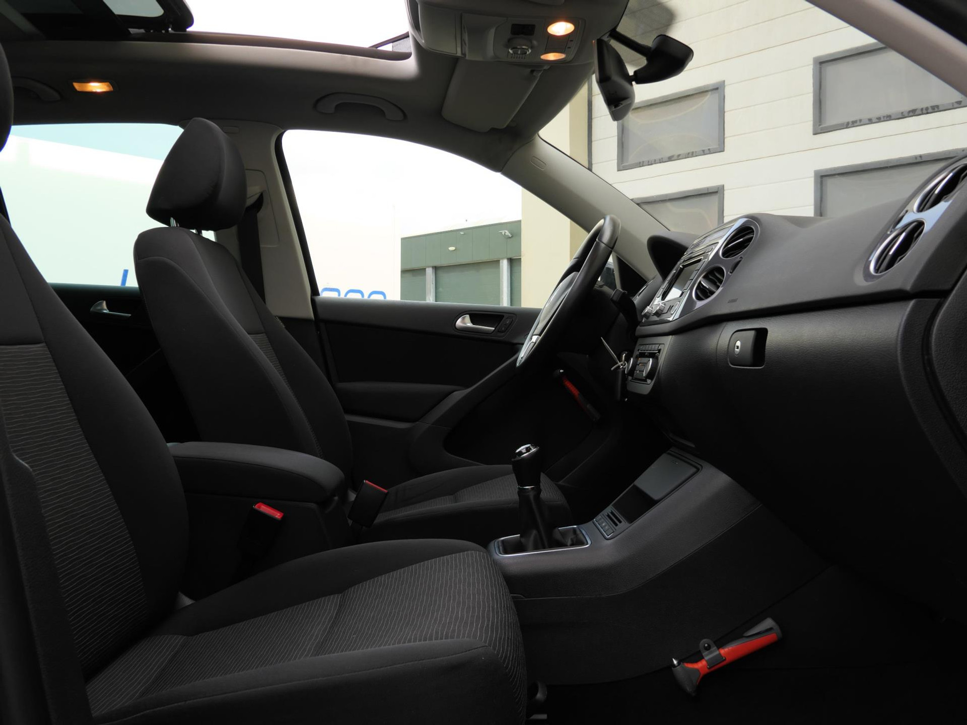 Volkswagen Tiguan 1.4 TSI Comfort&Design Edition | Trekhaak | Kantel/schuif Dak | Cruise 48477593-9.jpg | Autobedrijf van Wierick