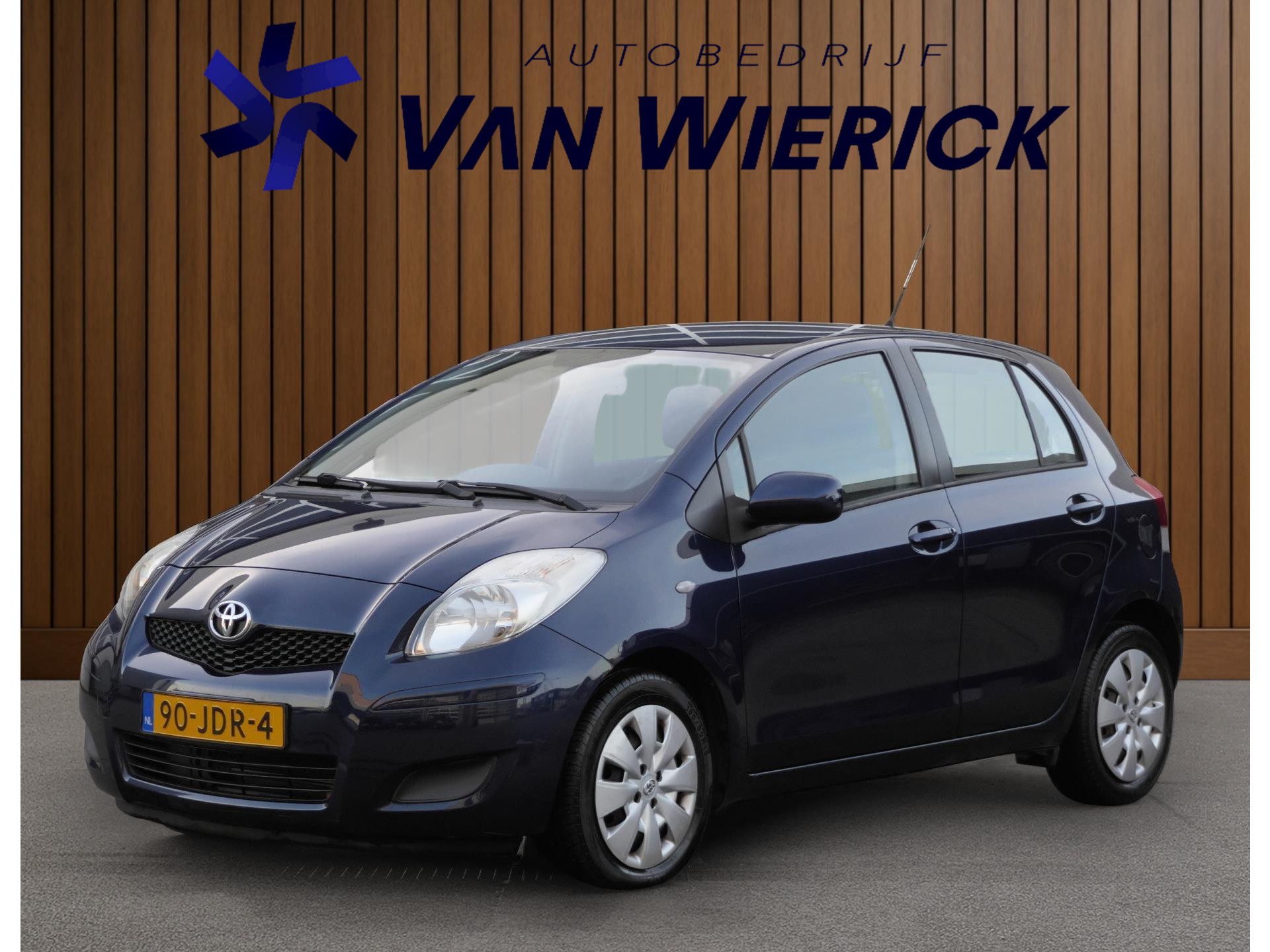 Toyota Yaris 1.3 VVTi 101PK Aspiration 5-Deurs | Airco | NAP 49990957-0.jpg | Autobedrijf van Wierick