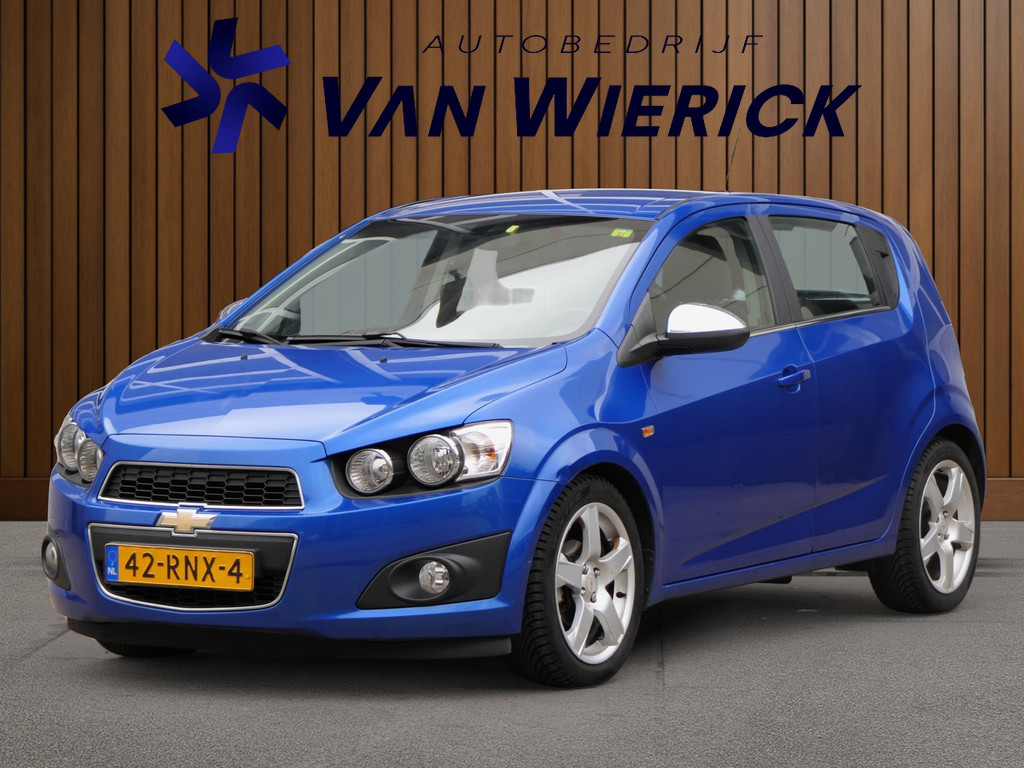 Chevrolet Aveo 1.4 LTZ 101PK! | Cruise Control | Airco | LM Velgen 52565558-0.jpg | Autobedrijf van Wierick