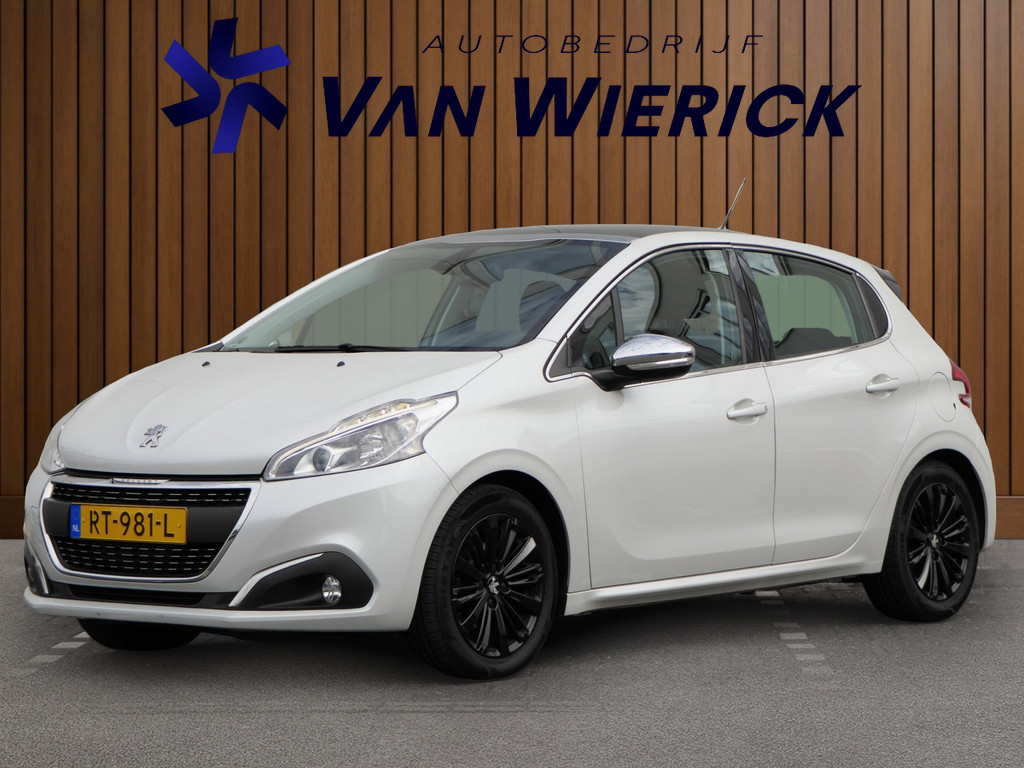 Peugeot 208 1.2 82PK Allure | Carplay | Pano | Incl Garantie! 54356789-0.jpg | Autobedrijf van Wierick