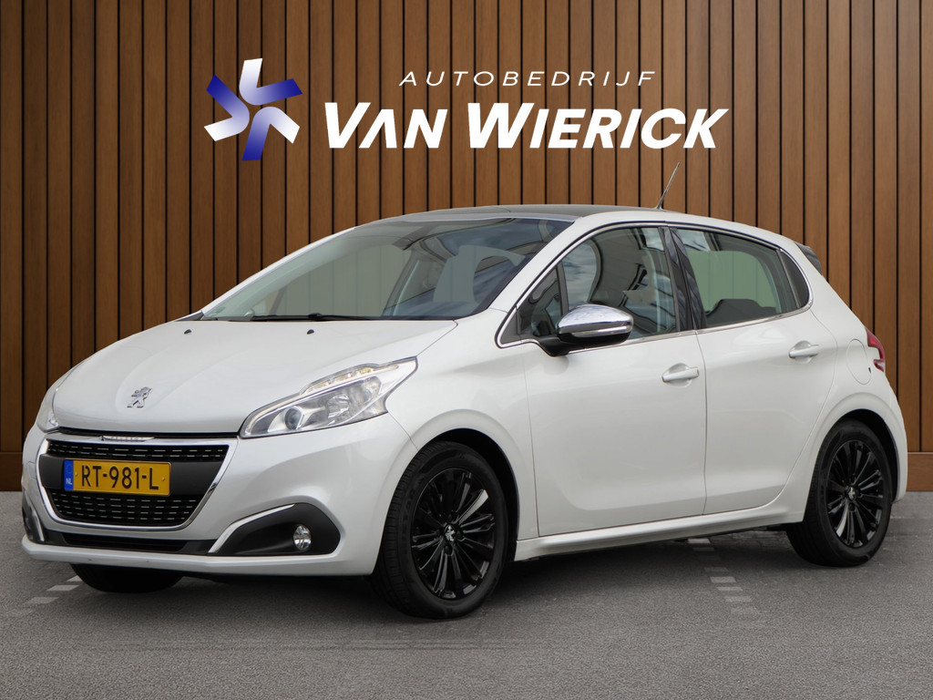 Peugeot 208 1.2 82PK Tech Edition! | Carplay | Panoramadak | Sportvelgen 54356789-0.jpg | Autobedrijf van Wierick