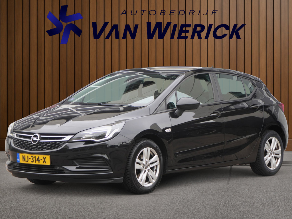 Opel Astra 1.0 Edition | Cruise | Parkeersensoren v/a | Navi | LM Velgen | NAP 55632823-0.jpg | Autobedrijf van Wierick